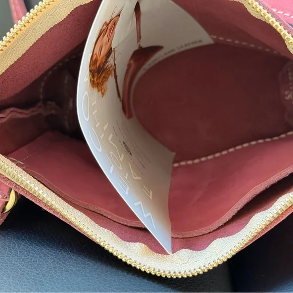 Portland Leather Luxury Rose Festival Crossbody Bag - Picture 5 of 8